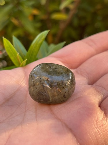Labradorite Tumbled Stones, 0.75-1 Inch Tumbled Labradorite Stones,Pick How Many - Picture 6 of 12
