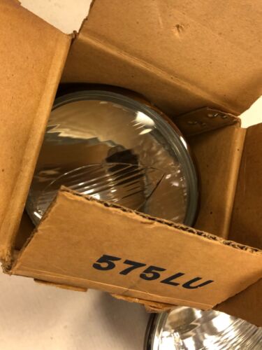 LUCAS LIGHT UNIT PAIR F575 — HEADLAMP REFLECTOR W/O PILOT — SCHEINWERFER EINSATZ - Bild 20 von 22
