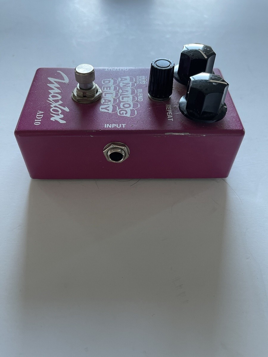 Maxon AD10 Compact Series Analog Delay Echo Guitar Effect