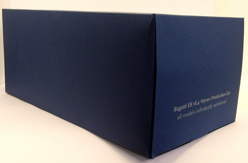 Autoart 1/12 Scale 12533 Bugatti EB 16.4 Veyron Production Car Pearl Ice Blue - Picture 11 of 11