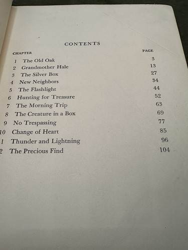 Mystery in the Pirate Oak by Helen Fuller Orton. First Edition (1949). - 第 8/20 張圖片