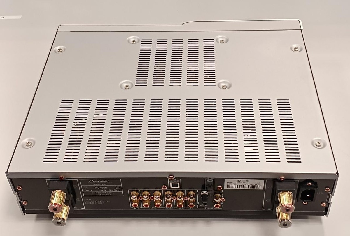 PIONEER A-A9 Stereo Integrated Amplifier in Very Good PIONEER A-A9 Stereo Integrated Amplifier in Very Good