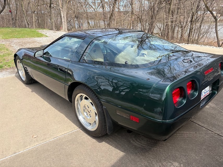 1994 Polo Green Chevrolet Corvette   | C4 Corvette Photo 4