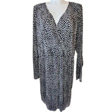 ASOS Surplice Dress Accordion Pleat Long Sleeve Black White Plus Size 24