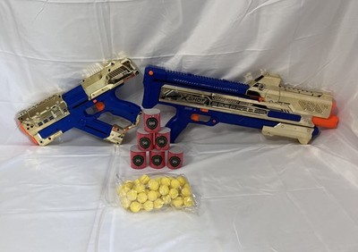 2 Zuru X-SHOT Chaos Royale Bundle Ready to Play Kit Orbit and Meteor Target ammo