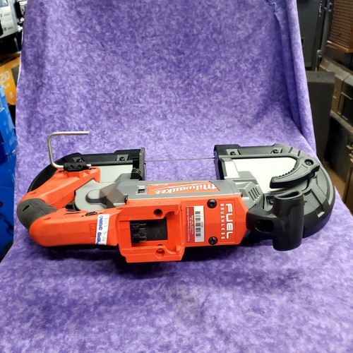 💥EXCELLENT💥MILWAUKEE 2729-20 M18 FUEL DEEP CUT BAND SAW 💥USED ON 1 JOB ONLY💥 - Picture 5 of 20