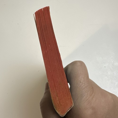 HAWK OVER HOLLYHEDGE MANOR by DOROTHY DOWDELL MAY 1973 1st AVON GOTHIC / HORROR - Imagen 11 de 17