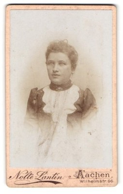 Photograph Nolte-Lantin, Aachen, Wilhelmstrasse 66, portrait young lady in mode 