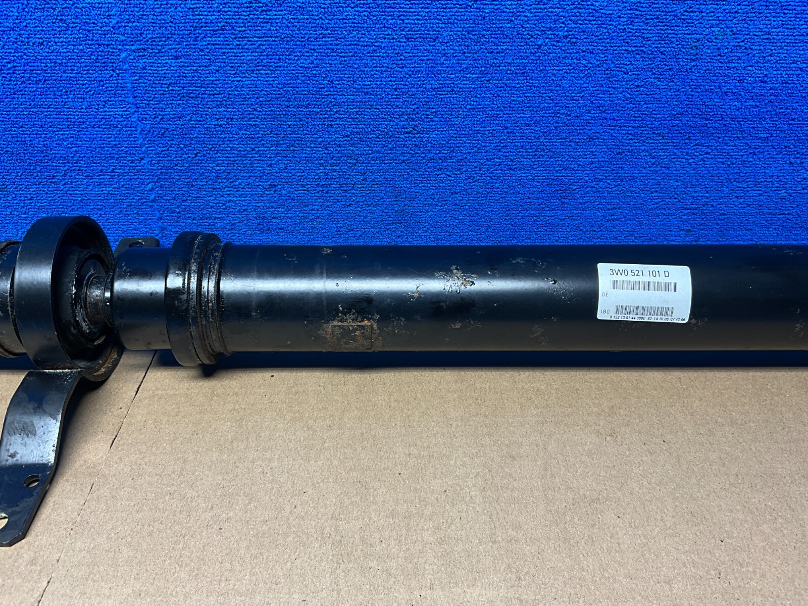 2004 - 2010 BENTLEY CONTINENTAL GTC GT REAR AXLE DRIVESHAFT PROPELLER OEM