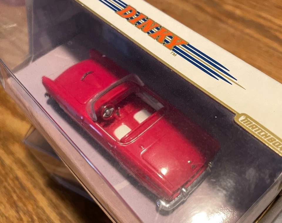 Lote de 4 coches Dinky Matchbox 1993 DY027/B, DY007/C, DY031/B y DY026B Foto 4 de 4