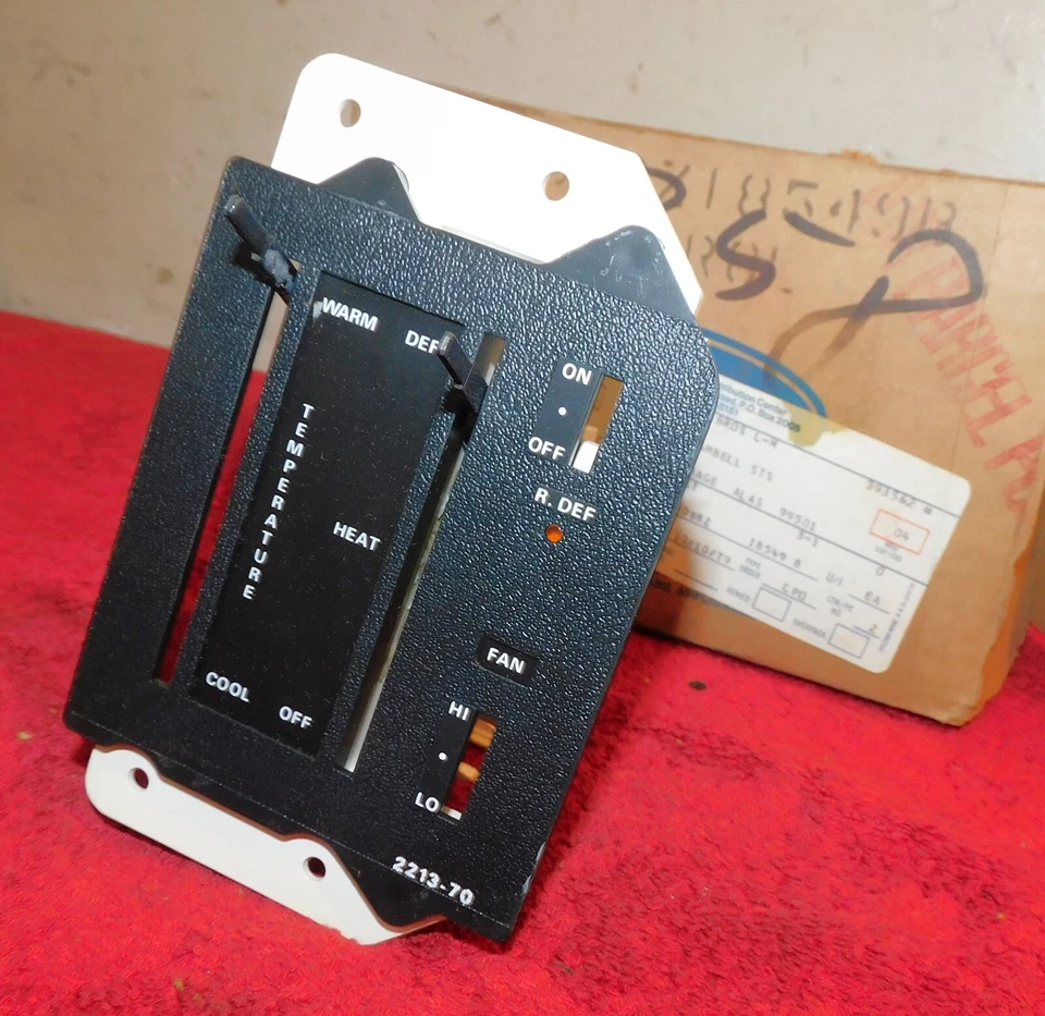 1979 1980 年野马 Capri 78-80 Fairmont Zephyr NOS DASH 加热器控制面板 ASSM — 第 3/4 张图片