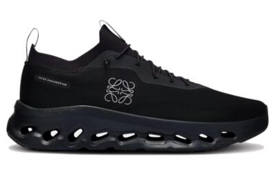 靴 LOEWE On Cloudtilt All Black sneaker Men's Cloudtilt LOEWE | Black | On United States