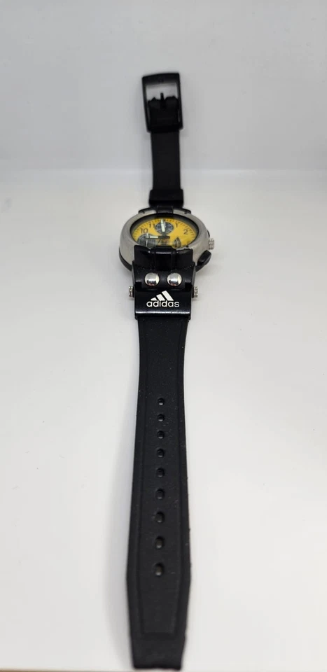 2000s Men's Adidas Equipment 10-0092 Quartz 200M WR Date Watch - image 3 of 4