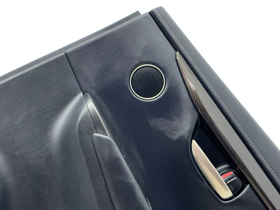 LEXUS NX200t 2016-2017 panel de moldura de puerta trasera derecha con inserto de metal negro *rasguños* Foto 2 de 4