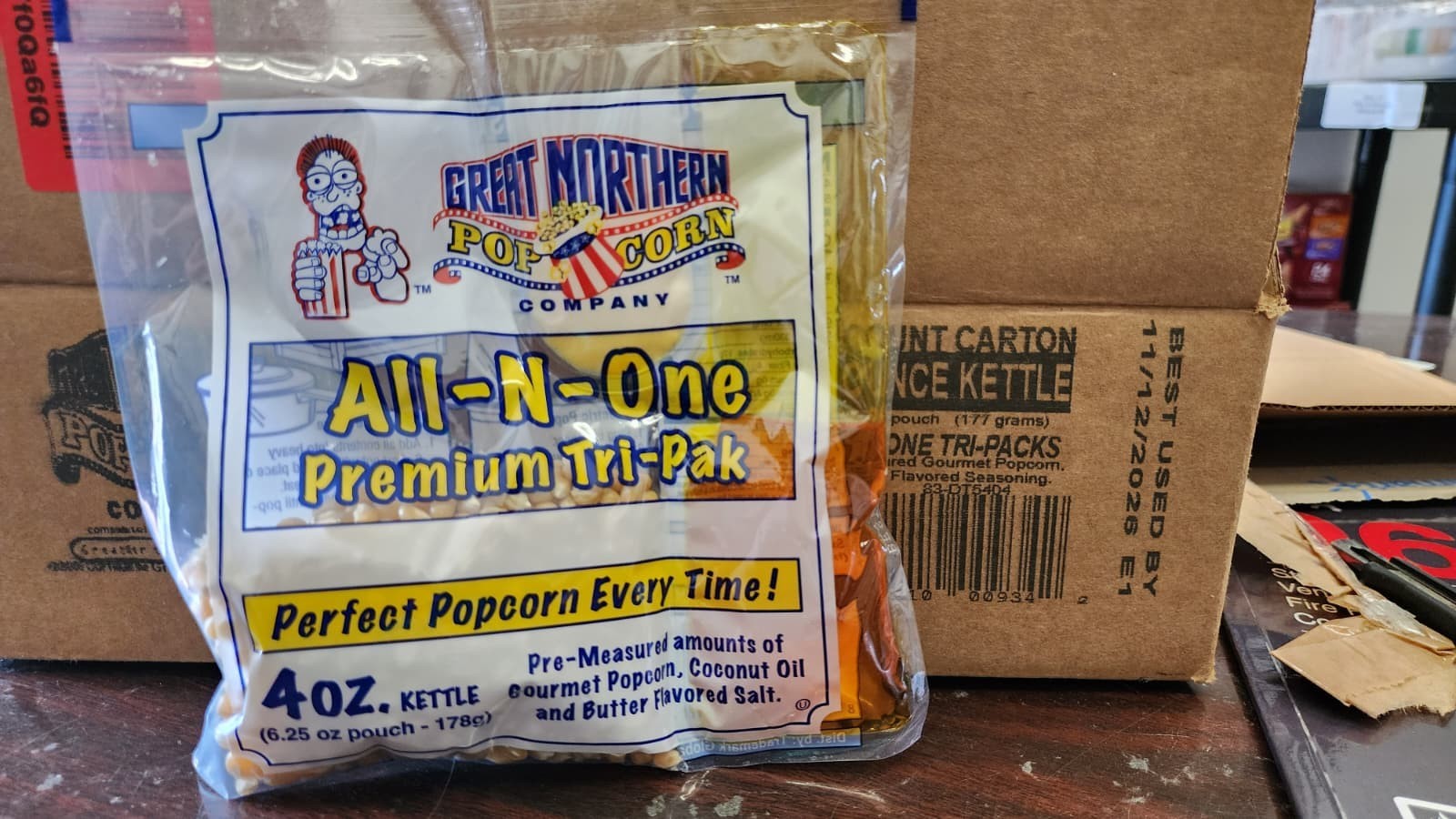 Great Northern Popcorn 4 Ounce Premium Popcorn Portion Packs, Case of 24