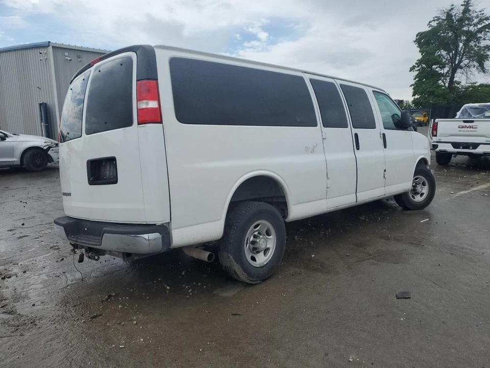 Used Rack and Pinion Assembly fits: 2020 Chevrolet Express 3500 van  Grade B - Image 4 of 4