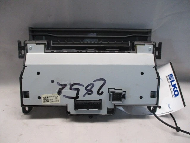 2012 2013 Land Rover Range Rover Evoque AC Heater Temperature Control Unit OEM - Image 2 of 4