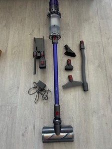 Dyson V11 Absolute Extra