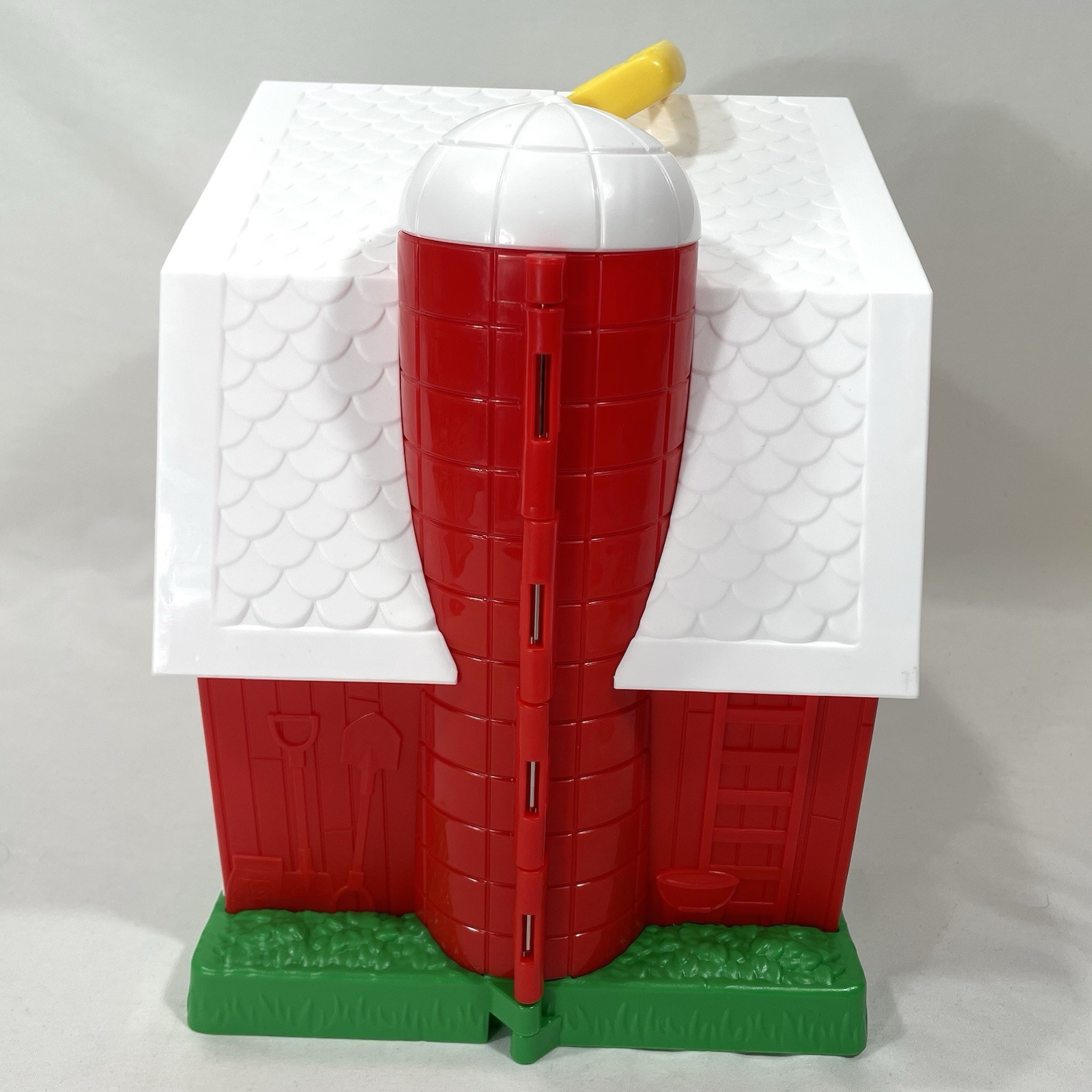 Just Play Sesame Street Farm Barn Set w/ 5 Figures Elmo Cookie Monster BRAND NEW