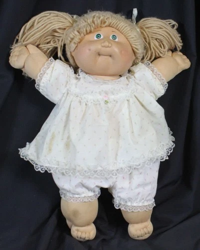Vtg Cabbage Patch Doll Brown Hair Green Eyes With Clothes 1982 Xavier Roberts