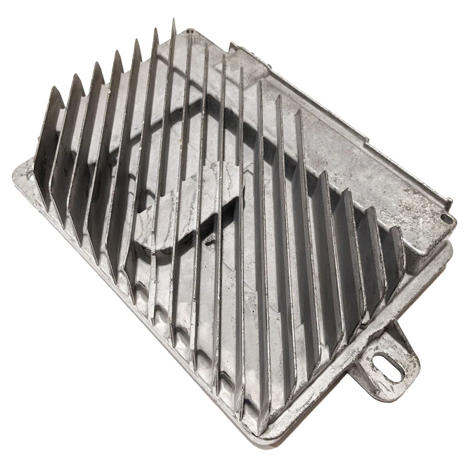 Amplificador sistema de sonido radio audio Bose fabricante de equipos originales Cadillac XTS 2013-2017 / 84923764 Foto 3 de 4