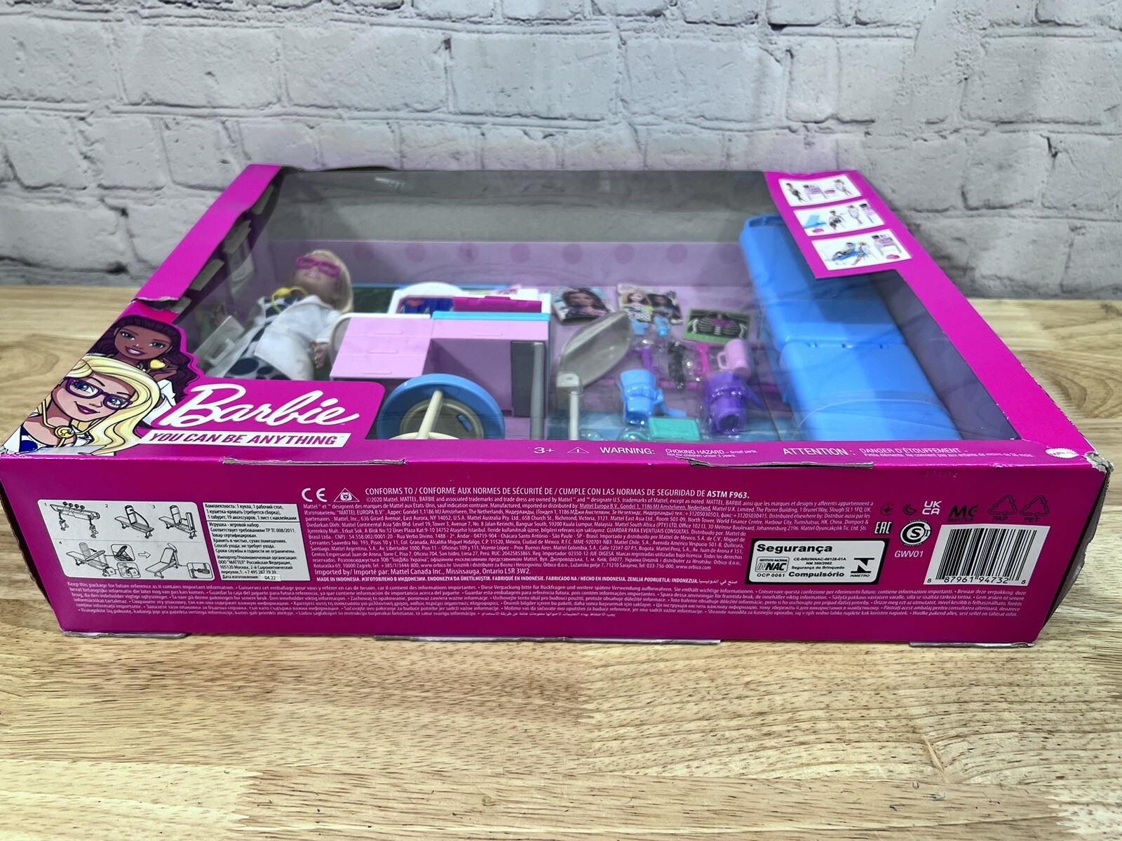 Barbie Careers You Can Be Anything Doctor Playset  12" Doll 2020 Sealed Box Wear