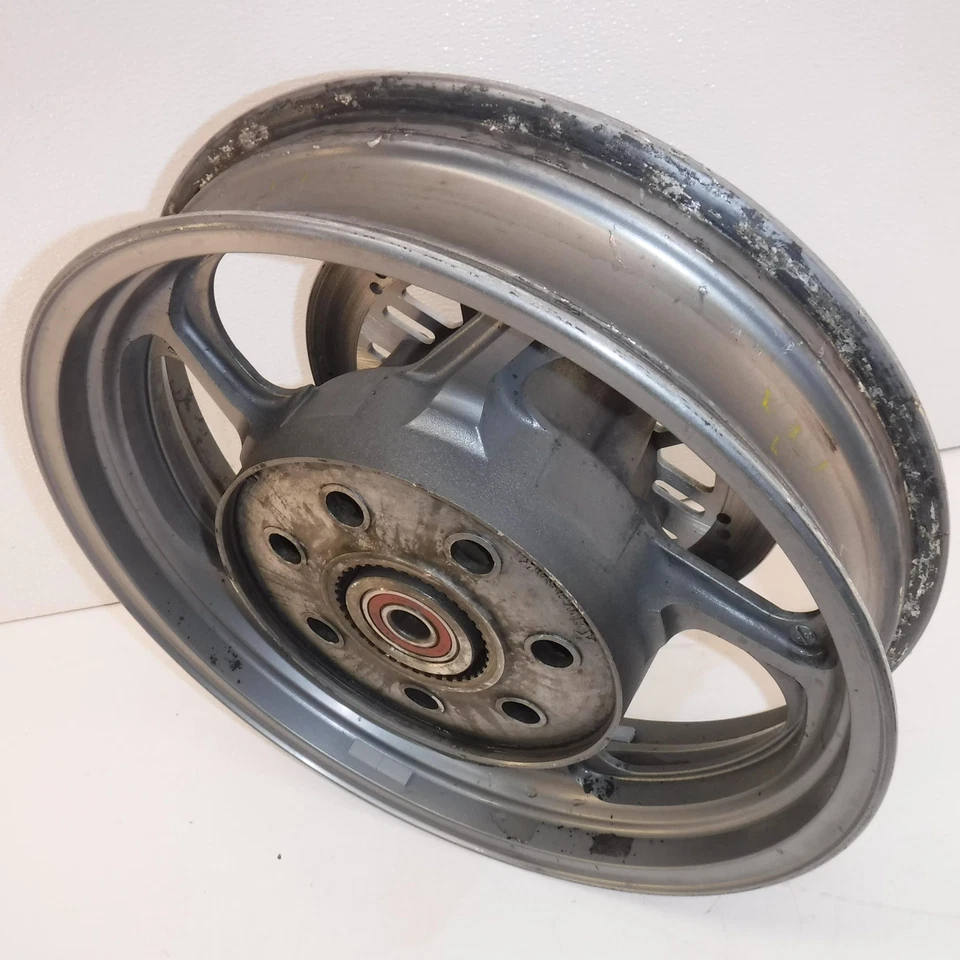 86-06 kawasaki concours 1000 OEM RODA TRASEIRA ARO TRASEIRO COM PNEU - Imagem 2 de 4