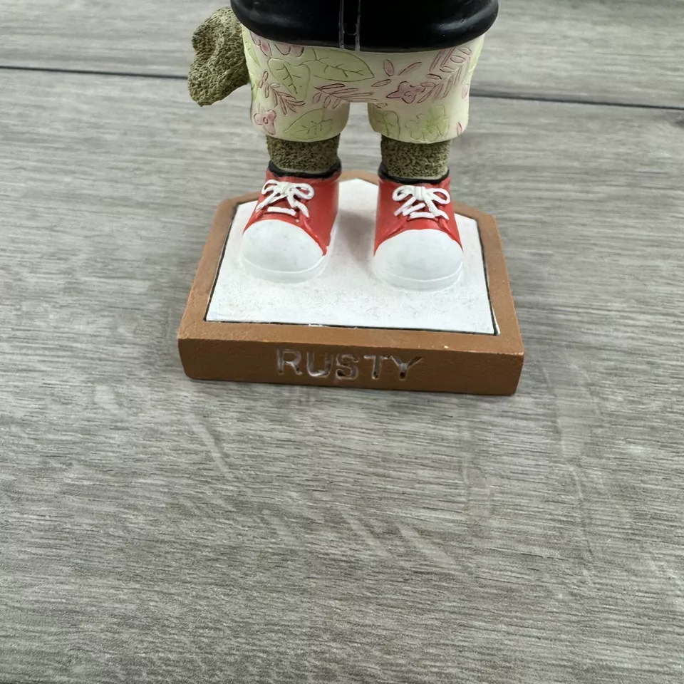 Pantalones cortos hawaianos vintage Gary SouthShore RailCats Rusty The Railcat Bobblehead Foto 3 de 4