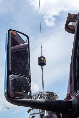 Czarna mobilna antena CB T2000 Trucker - gotowa na pogodę z podwójnymi konfiguracjami - Zdjęcie 7 z 7
