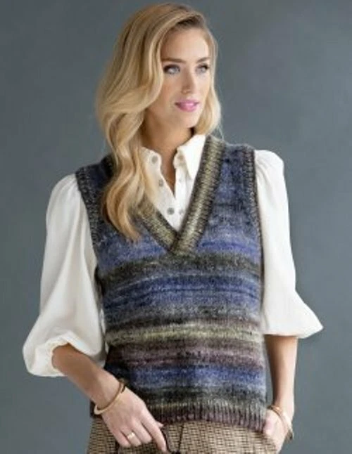 Noro ::Magazine #17:: Fall-Winter 2020-21 New! 30+ patterns! - Image 3 of 4