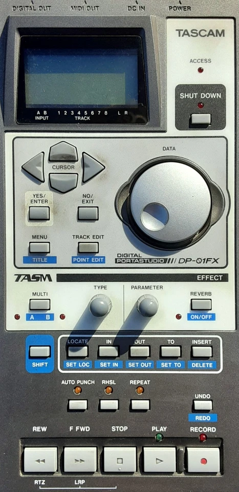 Vintage 2004 Tascam DP-01FX Digital 8-Track Multitrack Recorder BROKEN - Image 2 of 4