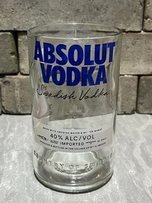 Absolut Vodka Drinking Glass Pint - Image 1 of 2