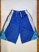 Nike Shorts Boys Avalanche Size Large Blue White 20in Length 642151-481
