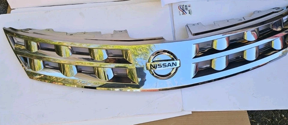 Cubierta de parrilla cromada Nissan Murano 2003-2005 Foto 3 de 4
