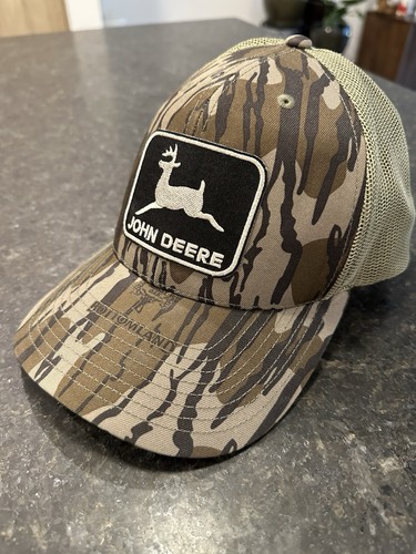 RARE VINTAGE John Deere Camo Mesh Back Snapback Trucker Hat Cap Richardson 112P