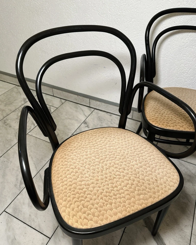 Thonet 214 F Bugholz-Armlehnstühle – Set 4x, Wiener Kaffeehaus Klassiker - Bild 4 von 4