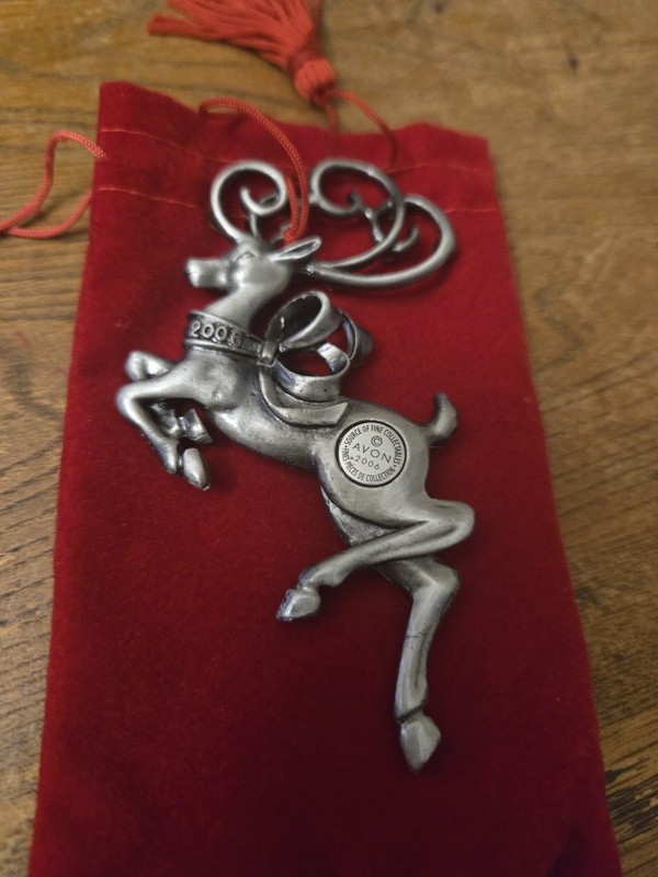 Avon Pewter Ornament 2006