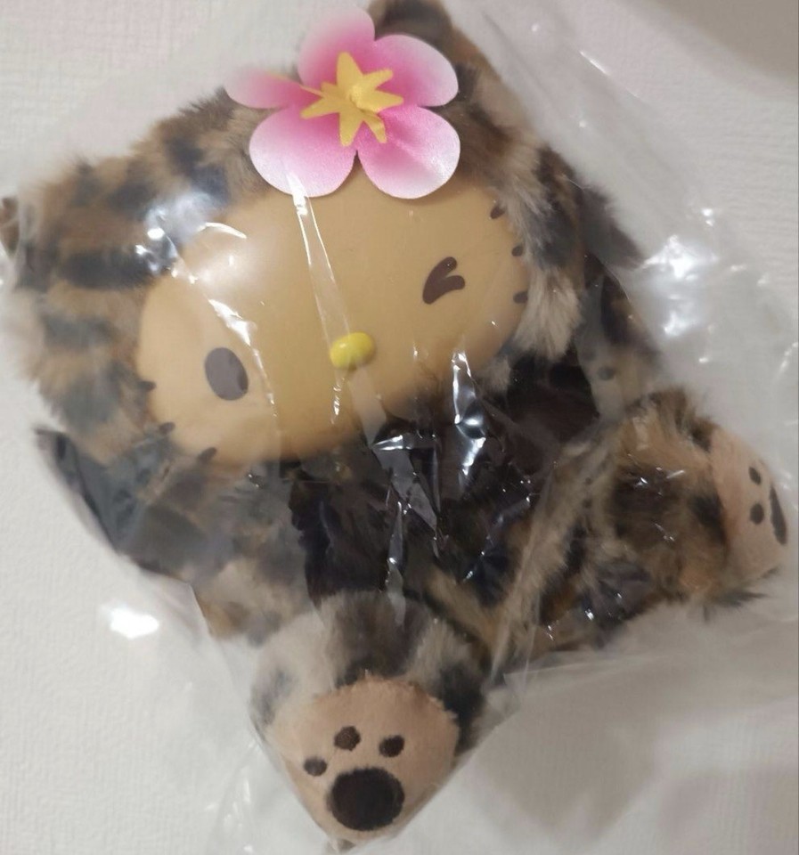 Sanrio Official Hello Kitty Fine Face Cat Mascot Plush Leopard