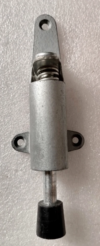 Bloque Porte Retenue de pied en Zamak et Acier Pieds en Caoutchouc "Neuf" - Photo 2/4