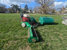 Dennis Ft 610 Mower with Honda Engine, 10 Blade Cutting & Verticutter casettes