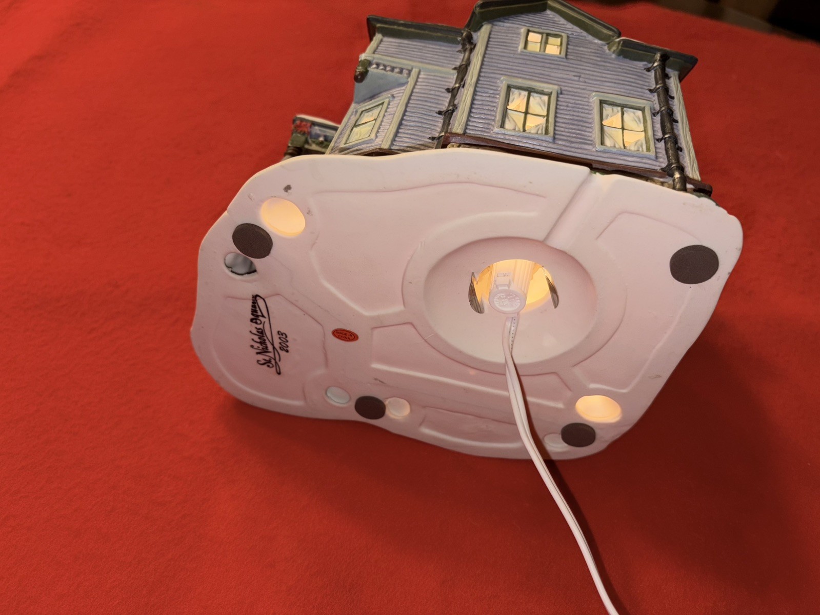 St. Nicholas Square Village Collection Victorian House Illuminated 2003 Retired