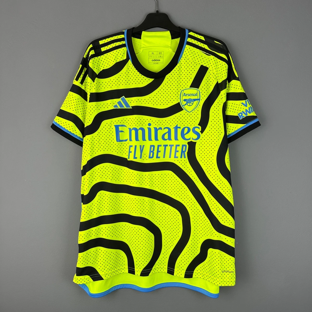 Preços baixos em Arsenal Multi Cor Tamanho Extra Grande fã de