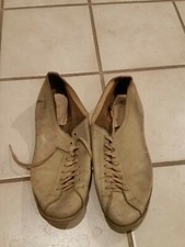 Mid Century Bowling Shoes Not Wearable Size 6.5 need to be streached are flat