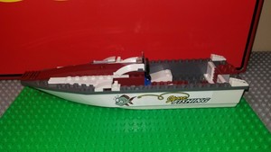 lego sport fishing boat