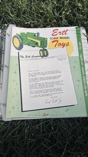 Exclusive 1962-73 Ertl Scale Models Toy Tractor Catalog Binder Rare | Toy Farmer - Picture 4 of 21
