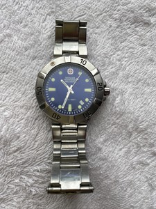 holst titanium