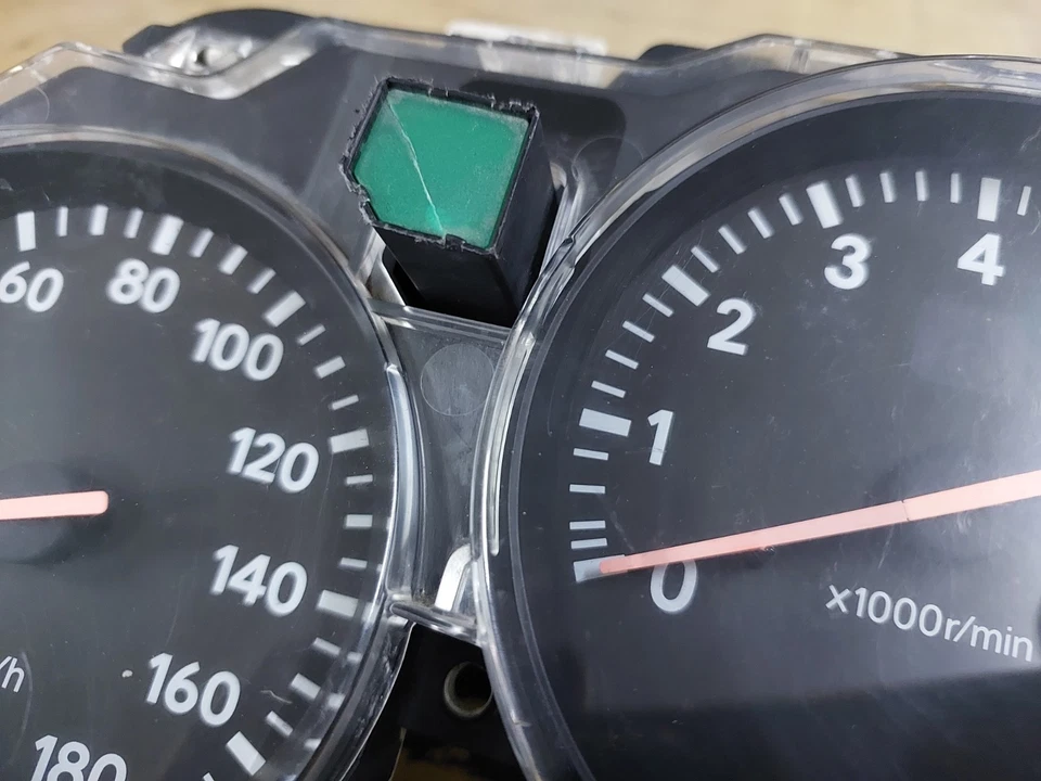 JDM Toyota Supra JZA80 MK4 MKIV Instrument Cluster - Image 4 of 4