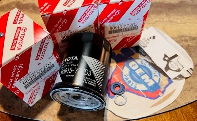 3 Toyota Lexus Oil Filter 90915-YZZD3 4Runner Tundra Tacoma Sequoia + Drain Plug - Image 2 of 3