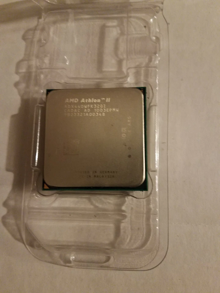 AMD Athlon II X3 440 3 Core 3GHz Socket AM2+/AM3 CPU ADX440WFK32GI - Image 3 of 4
