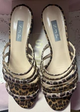 SJP Sarah Jessica Parker LEOPARD Satin Low Heel Sandals Slides Size 37/6.5 Italy